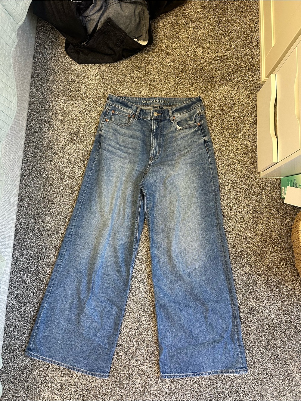 American Eagle Outfitters Medium Blue Wide Leg Jeans